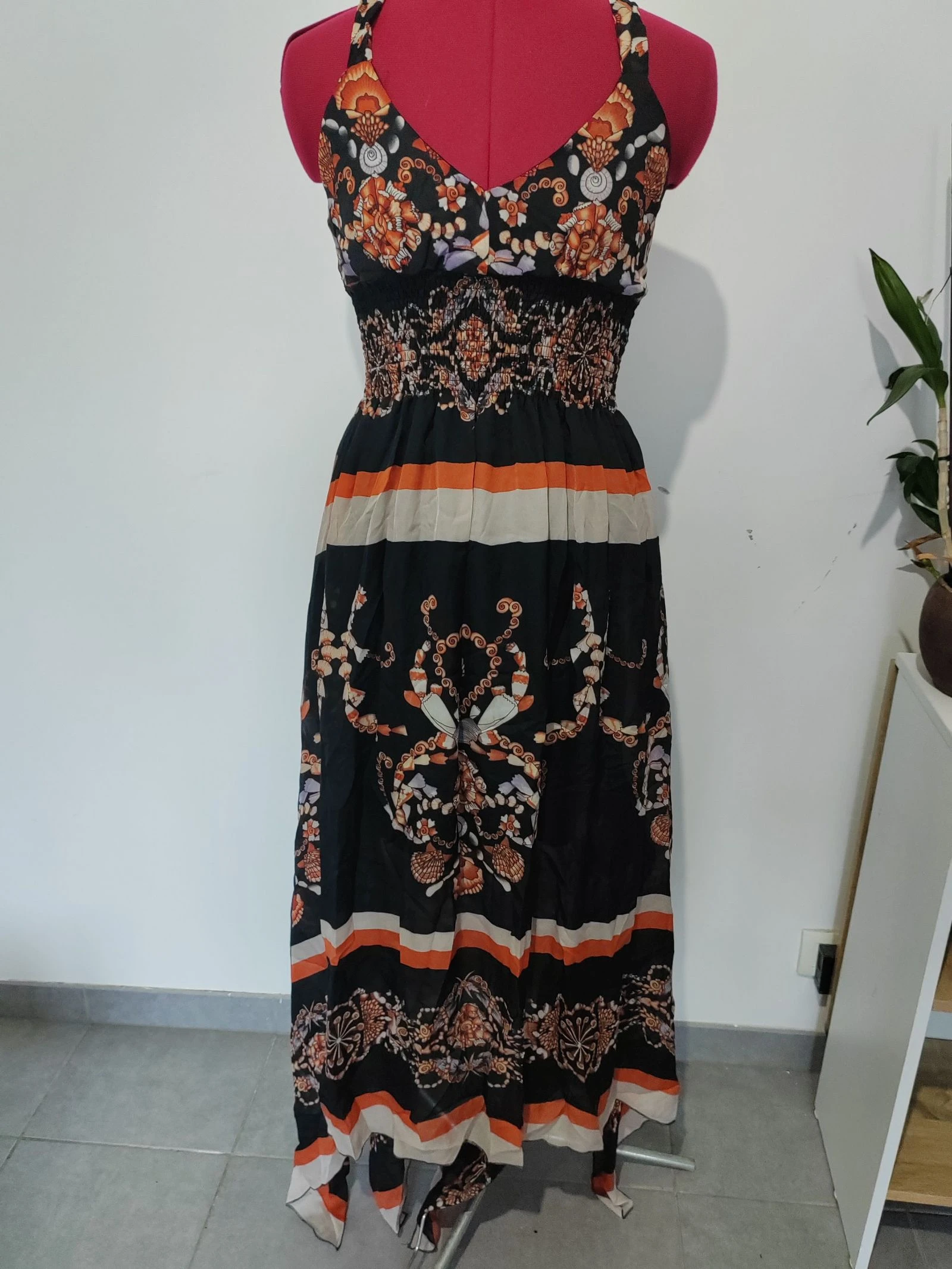 Robe Asymétrique satinée 